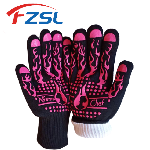 Printed pink non-slip silicone heat resistant flame retardant outdoor barbecue gloves Baking gloves