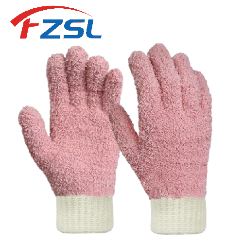 Pink combination color microfiber dust removal gloves